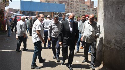 محافظ القليوبية يتابع التزام السائقين بالتعريفة الجديدة بالمواقف بمدن بنها وشبرا الخيمة