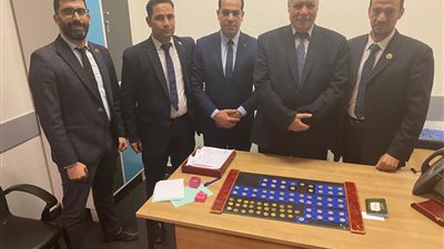 قادم من تشاد.. ضبط راكب أجنبي أخفى 78 جنيه ذهب داخل حقائبه