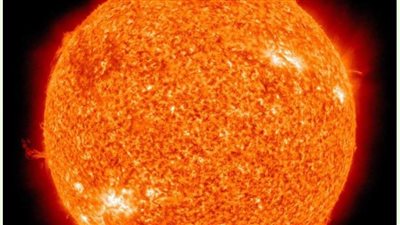 علماء يكتشفون ابتلاع الشمس لكوكب الأرض خلال خمسة مليارات سنة