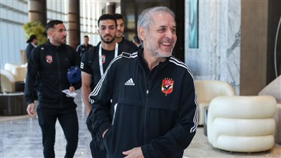 الأهلي يتوجه إلى ملعب محمد بن زايد لمواجهة بيراميدز | صور