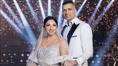 بعد سجودها في الفرح.. زوجة حسن شاكوش تحرر محضرًا ضده لطردها من المنزل | بث مباشر