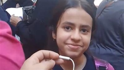 كان سهل جدًا.. اللغة العربية ترسم البسمة على وجوه طلاب أولى إعدادي بالجيزة في أول أيام الامتحانات |بث مباشر