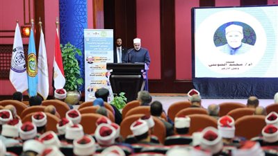 وكيل الأزهر: القيادة السياسية تحرص على تعظيم الاستفادة من ذوي الهمم والاستثمار في البشر