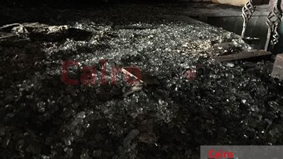 أسفر عن مصرع أم وابنتها.. الصور الأولى لحريق معرض أثاث بالإسكندرية