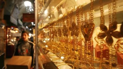 إمبراطور الذهب.. لماذا تم ضبط ملك المعدن الأصفر في سوق الصاغة؟