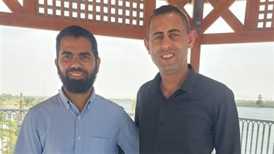 إنتاج الكهرباء من الكانز واستخراج أكسيد الحديد من مخلفات الحيوانات.. أستاذ بجامعة بني سويف يحصل على براءتي اختراع | فيديو