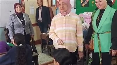 بالتزامن مع انطلاقها اليوم.. وكيل تعليم بورسعيد تتفقد لجان امتحانات نهاية العام لطلاب النقل | بث مباشر