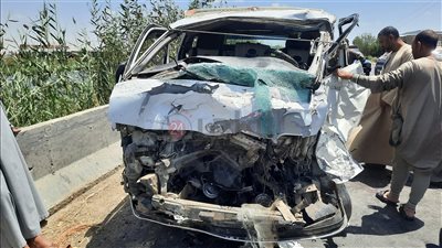 بسبب السرعة الزائدة.. إصابة 28 شخصًا في تصادم ميكروباصين بالمنيا