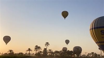 ثالث يوم..تعليق رحلات البالون الطائر بالأقصر لسوء الأحوال الجوية