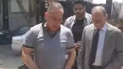 بسبب المستحقات.. إبراهيم حسن يصل إلى مقر اتحاد الكرة لتقديم شكوى ضد المصري| بث مباشر 