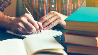 بالتزامن مع قرب بداية الدراسة.. كيف يؤثر النوم الجيد على تحصيل الطلاب؟