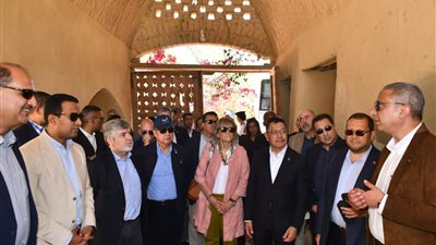 محافظ الفيوم ومساعد وزير الخارجية يزوران بحيرة قارون رفقة سفراء أمريكا اللاتينية 