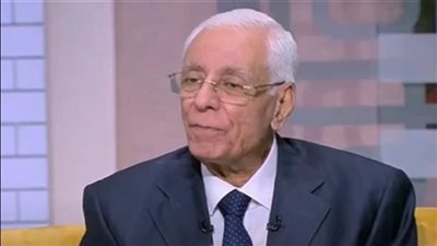 حسام موافي يحدد متى يشعر مريض السكر بالقلق