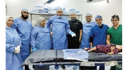 بطول 5 سم.. إخراج سوستة معدنية من مريء رضيعة بمستشفى الحسين الجامعي