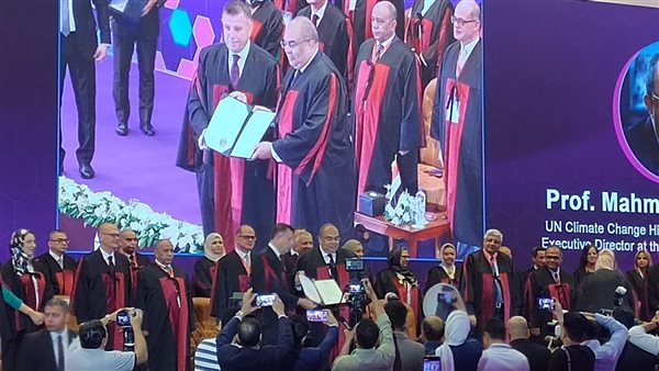 جامعة عين شمس 