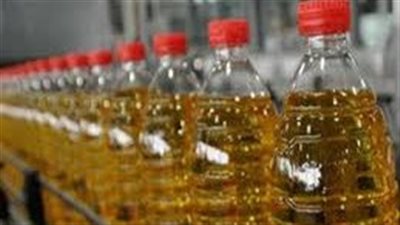 عقب انخفاضه عالميا.. شعبة المستوردين: تراجع في أسعار زيت الطعام الفترة المقبلة
