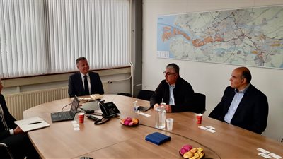 رئيس اقتصادية قناة السويس يتفقد ميناء روتردام بهولندا ويبحث سبل التعاون المشترك