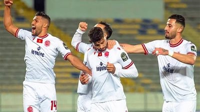 استبعاد 4 لاعبين من قائمة الوداد المغربي لمواجهة الأهلي 