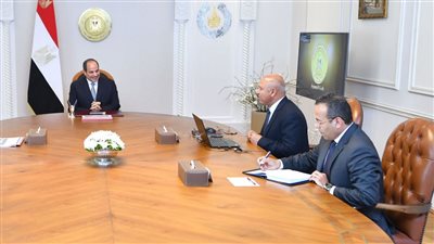 الرئيس السيسي يوجه بتحسين مستوى الخدمة بمترو الأنفاق ومواصلة التصنيع المحلي لمكوناته 