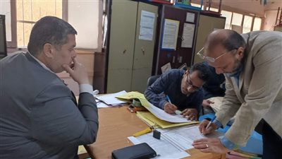 وكيل تعليم شمال سيناء يتابع توزيع أسئلة امتحانات الشهادة الإعدادية 