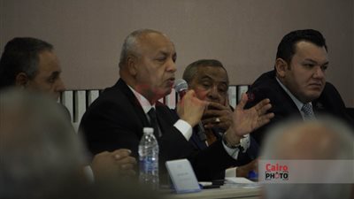 مصطفى بكري: نظام القائمة المغلقة يجمع كل الأحزاب.. والمرحلة الانتقالية سبب طرح الحوار الوطني