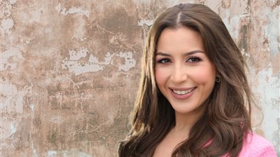 جنات: طباع الصعايدة قريبة من المغرب.. والجهل والسذاجة سبب منع أغنيتي التفاح والفراولة 