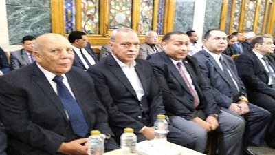 محافظ القليوبية يقدم واجب العزاء في النائب محمود بكري