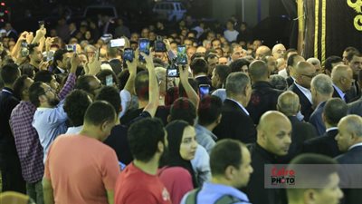 المصيلحي والعناني ونقيب الصحفيين يؤدون واجب العزاء في وفاة محمود بكري