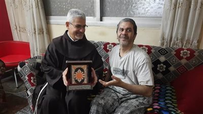 بعد إصابته بالتصلب المتعدد.. شقيق عمرو محمد علي بطل أرابيسك: نفسنا يتعالج زي مؤمن زكريا