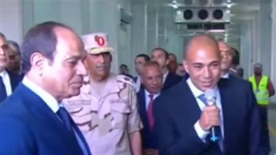 السيسي يتفقد مصنع إنتاج البطاطس في شرق العوينات | بث مباشر