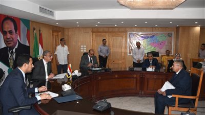 محافظ الفيوم يوجه بإيجاد الحلول الجذرية لشكوى 22 مواطنا