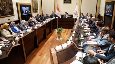 رسميًا.. إطلاق الاستراتيجية الوطنية للصحة في المؤتمر العالمي للسكان والصحة