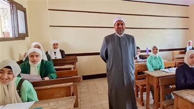 ختام امتحانات النقل الثانوي الأزهري بالشرقية دون شكاوى | صور