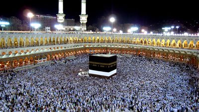 هل تسمح تأشيرة الزيارة بـ رحلات حج؟.. التفاصيل الكاملة