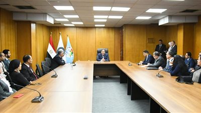 وزير البترول يؤكد الاستمرار في عملية تدريب الكوادر التعدينية