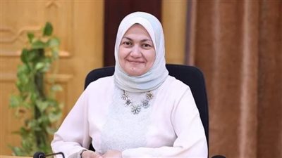 مستشار شيخ الأزهر لشؤون الوافدين تشارك في مؤتمر الأسرة المصرية.. أمن واستقرار الدولة 