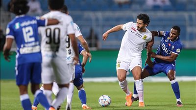 نتيجة مباراة الهلال والاتحاد في الدوري السعودي.. التعادل الإيجابي يحسم اللقاء