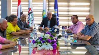 جمال علام يستقبل أعضاء اللجنة الفنية لـ كاف