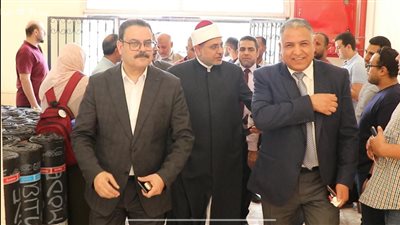 رئيس جامعة الأزهر يتابع الامتحانات الشفهية.. ويؤكد: نسب النجاح تخطت الـ 95%