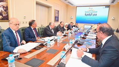 وزير التجارة يعلن الموافقة على ضوابط تنفيذ المرحلة السادسة من مبادرة السداد الفوري 