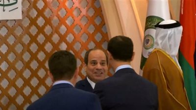 في أول لقاء بينهما.. سلام حار بين السيسي وبشار الأسد على هامش قمة جدة |صور 
