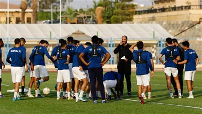 بعد أنباء مفاوضاته مع الترجي.. معين الشعباني يقود تدريبات سيراميكا كليوباترا