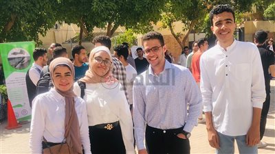 تعمل بالبطارية.. طلاب هندسة حلوان بالمطرية يصنعون طائرة لتلقيح النخيل والأشجار دون اللجوء للمزارعين