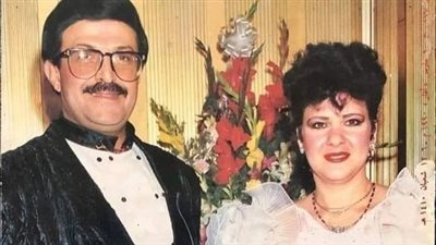 في ذكرى وفاته الثانية.. سمير غانم ودلال عبد العزيز قصة حب بدأت بالمطاردة وانتهت بالزواج