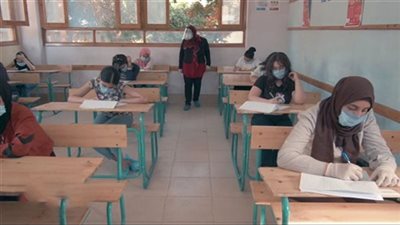 أرقام جلوسهن متتالية.. 10 طالبات ضمن أوائل الدبلوم الفندقي بالمنوفية من قسم واحد | مستند