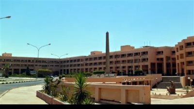 كلية تجارة السادات تشترط تقريرا طبيا لدخول الطلاب الحمام أثناء الامتحانات