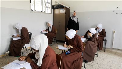 انطلاق امتحانات الشهادة الثانوية الأزهرية بقسميها العلمي والأدبي في فلسطين