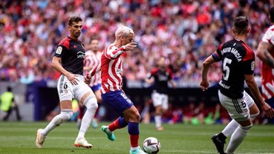 أتلتيكو مدريد يضرب أوساسونا بثلاثية في الدوري الإسباني
