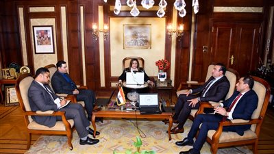 استثمارات زراعية وصناعية وتكنولوجية.. وزيرة الهجرة تناقش خطوات البدء الفعلي لتأسيس شركة المصريين بالخارج