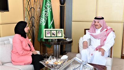 السفير السعودي يلتقي نظيرته البحرينية بالقاهرة | صور 